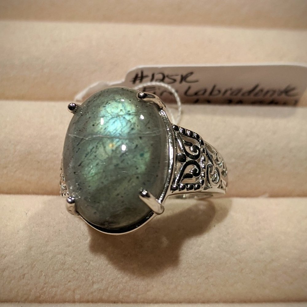 Fire Labradorite Ring - Picture 2 of 4